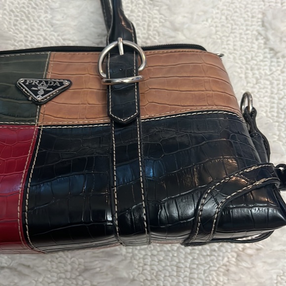 Multicolor Handbag - Picture 2 of 9